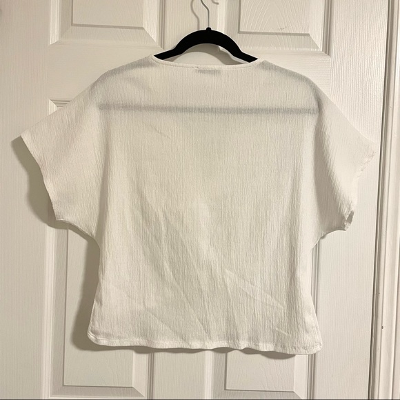 White Twist Front Crop Top Shirt Zara Size Medium - Picture 3 of 4